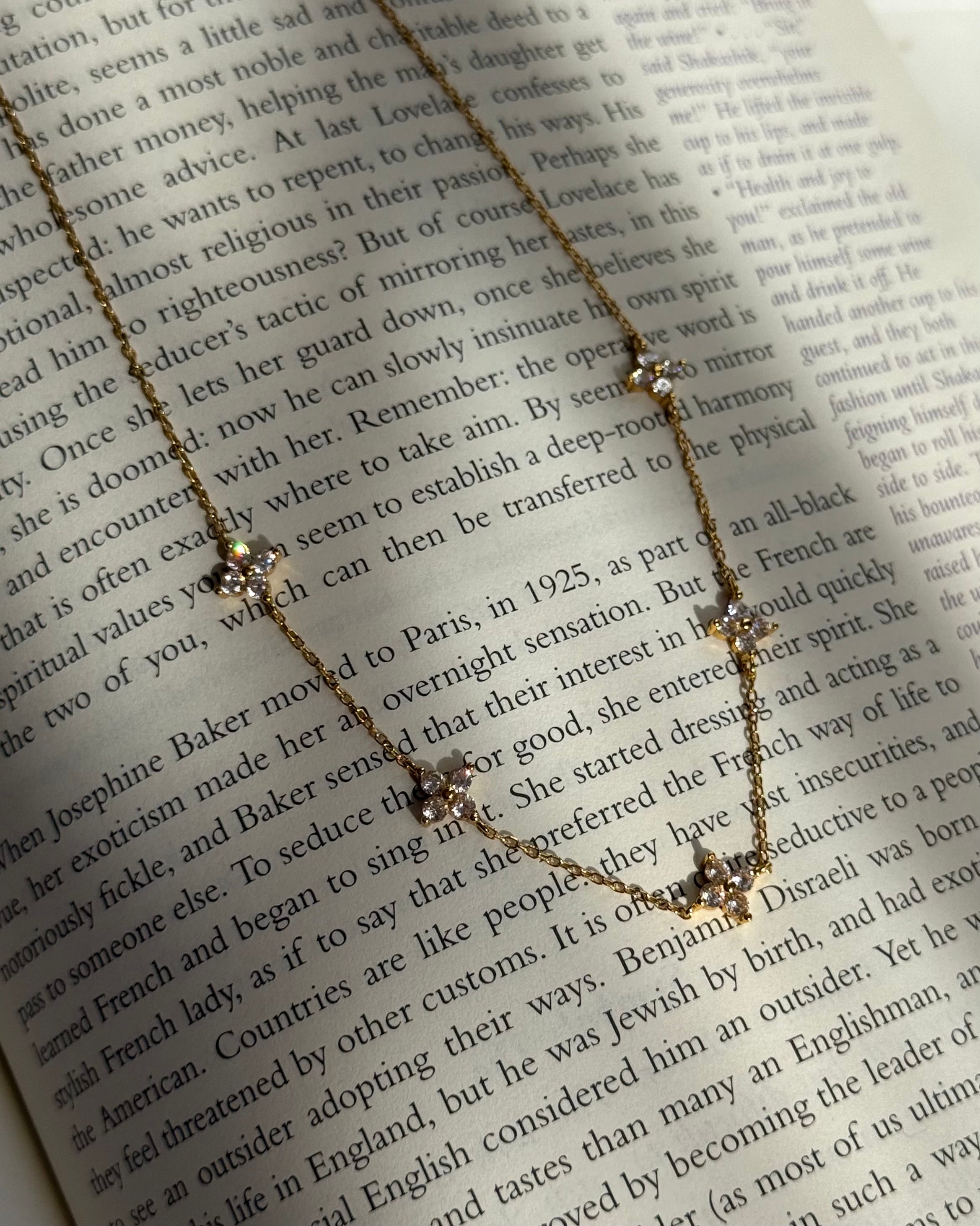 Quintette Necklace