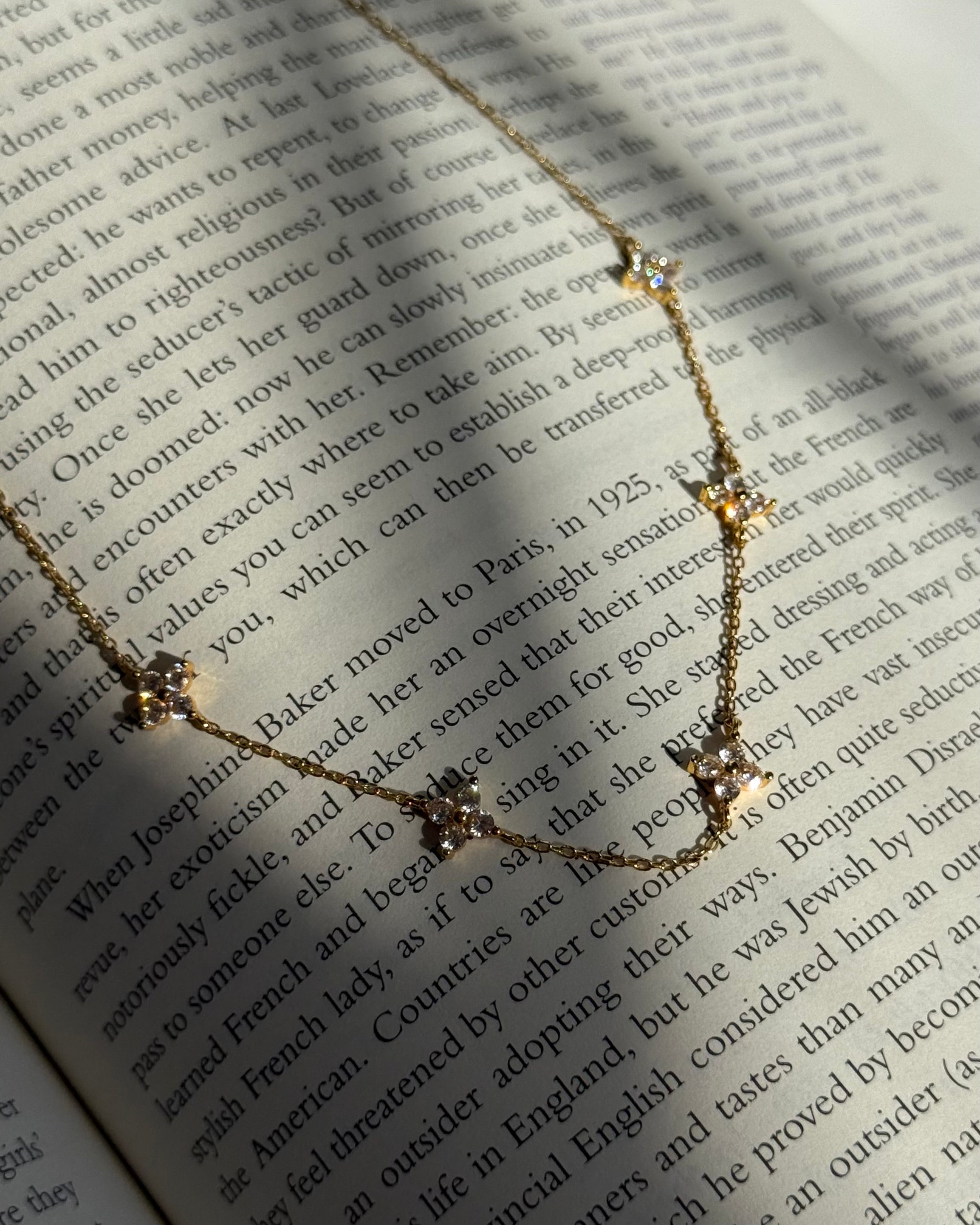 Quintette Necklace