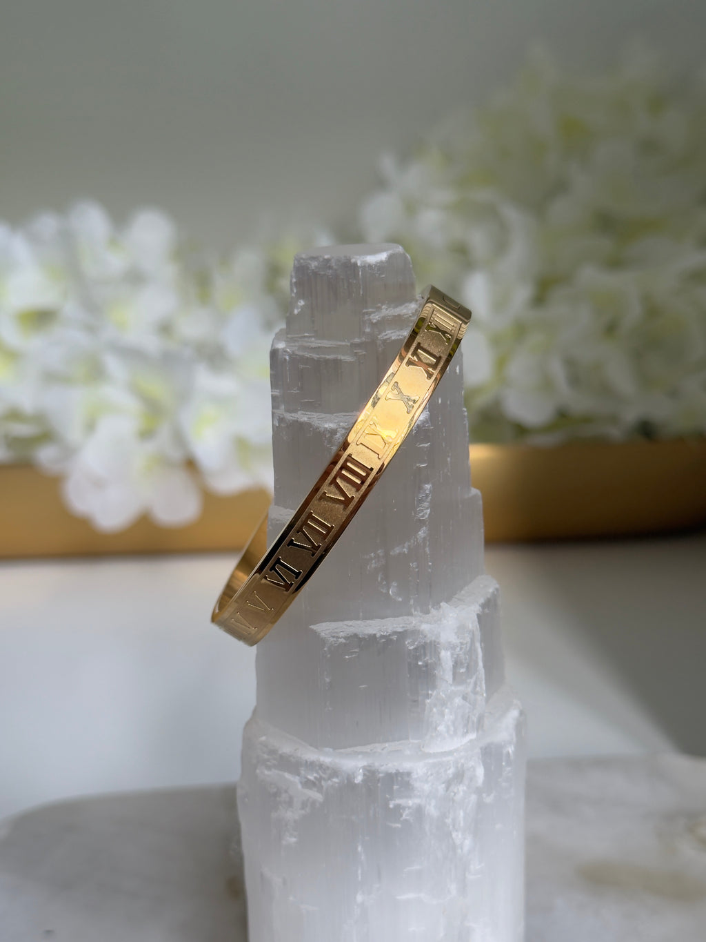 Vita Bracelet Bangle